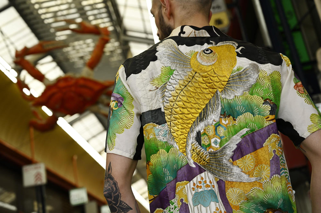 Kimono Aloha Shirt, Carp Pattern, Silk, Size M, CA22