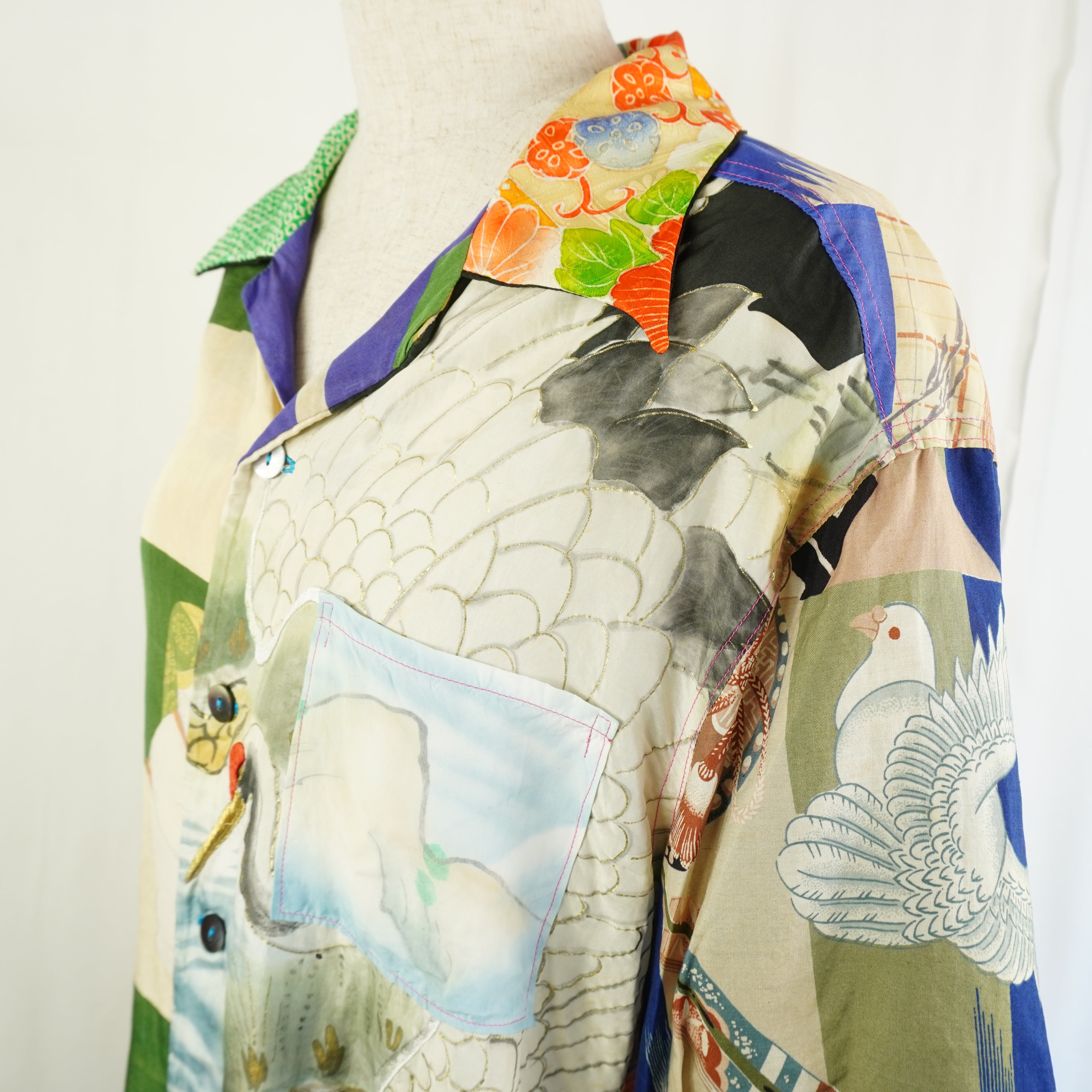 Kimono Aloha Shirt, Crane and Helmet Design, Silk, Size M, CA10